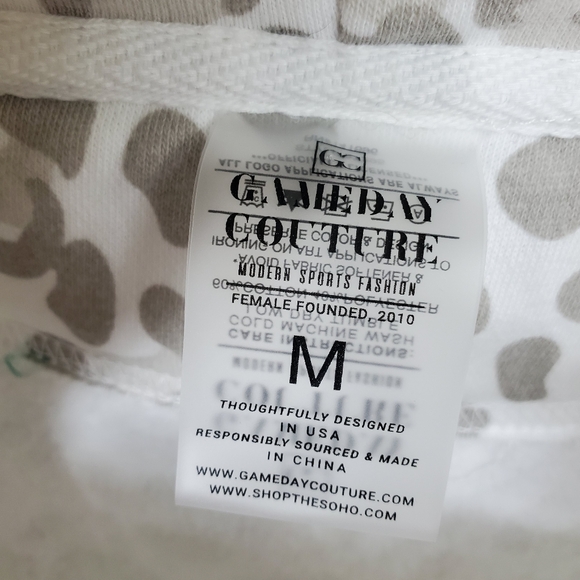 USF Hoodie Sweashirt Leopard NWOT Size M Game Day Fanatics - Picture 11 of 12